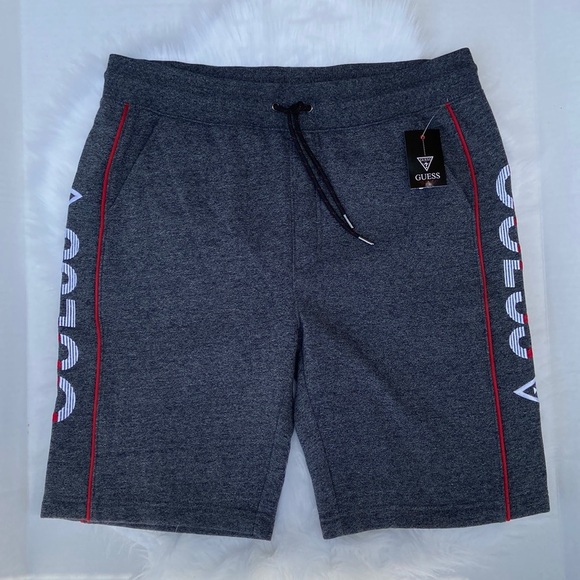 New GUESS Mens Shorts SZ M - Picture 1 of 6
